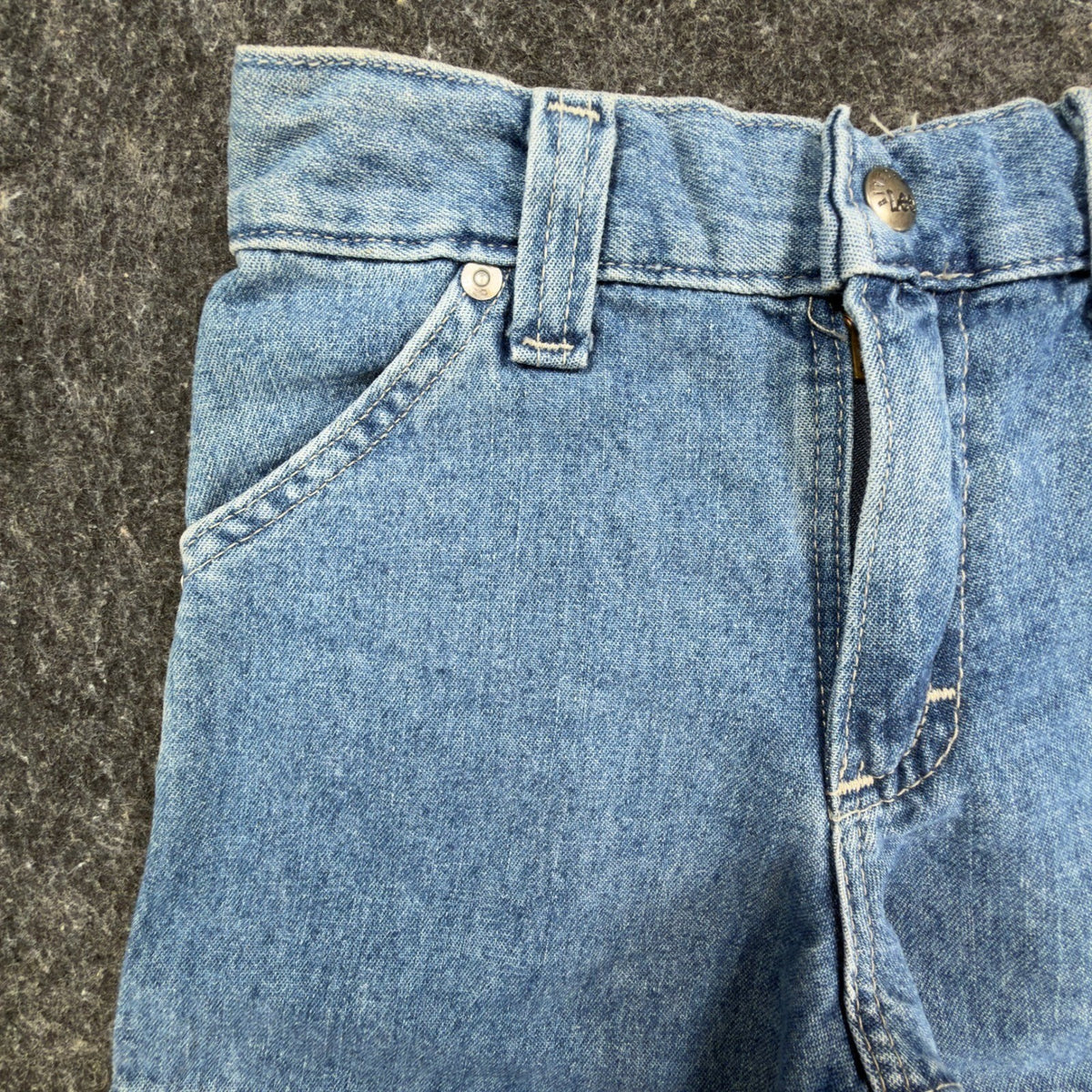 Lee Pipes Vintage 90s Cargo Jeans Boys 5 Reg Wide Leg NOS NWT Light Wash - take2supply