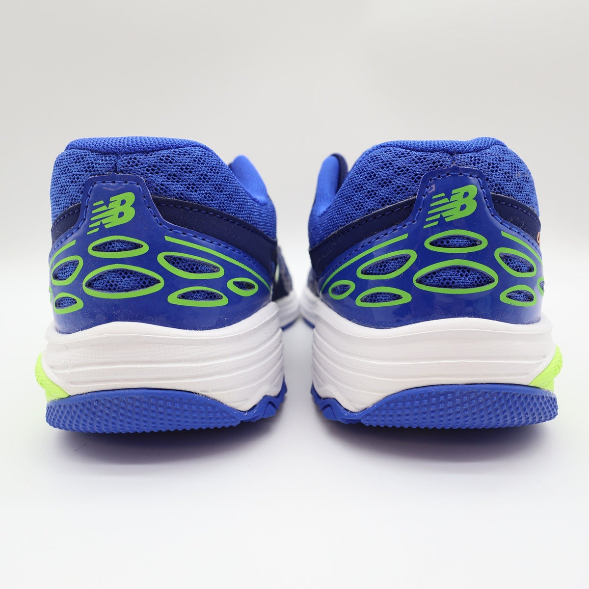 New Balance 680 Running Shoes Kids 4.5 Blue Neon Green TechRide KR680TBY Sneaker - take2supply