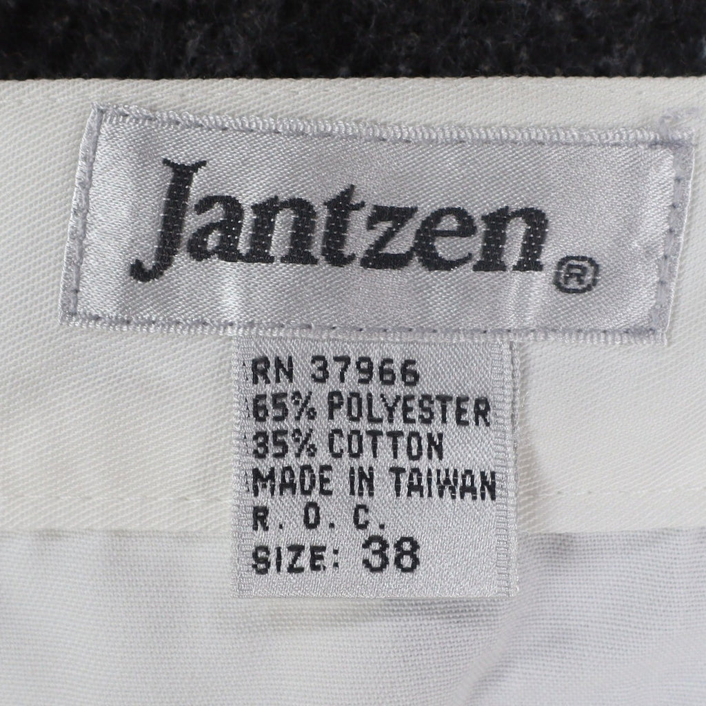 Jantzen Vintage Shorts Mens 38 White Poly Cotton Elastic Back Casual RN 37966 - take2supply