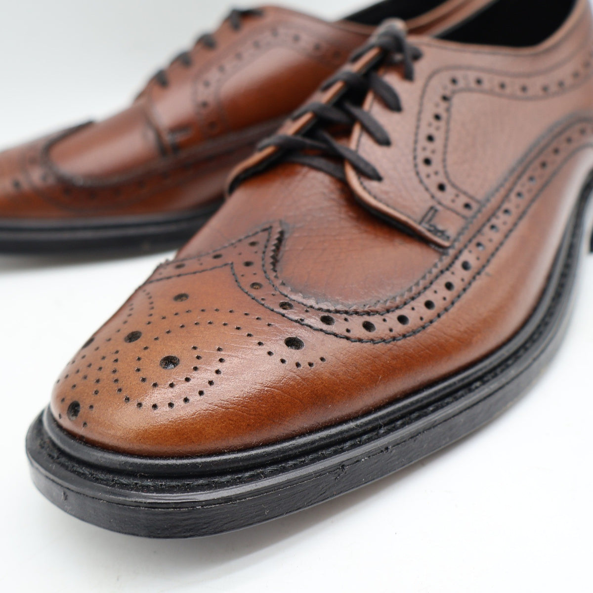 Sandy McGee Wingtip Brogue Shoes Mens 6.5 D Vintage Brown Leather Deadstock USA - take2supply