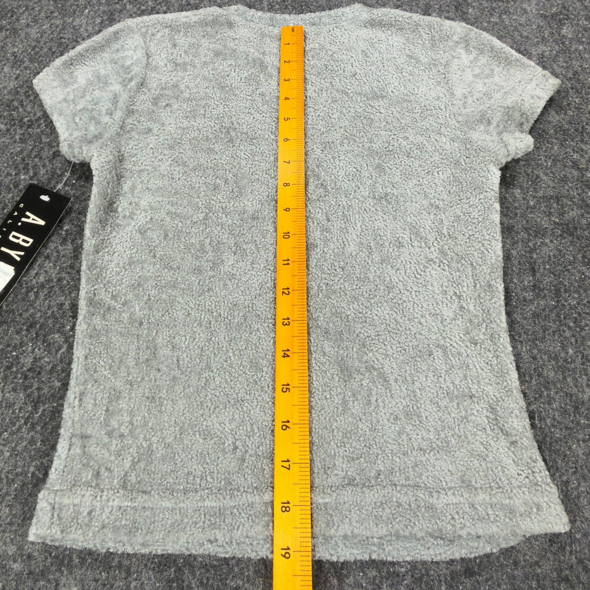 A. Byer Y2K Textured Tee Womens M Gray Polyester NWT - take2supply