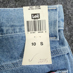 Close-up of a Lee size and barcode tag