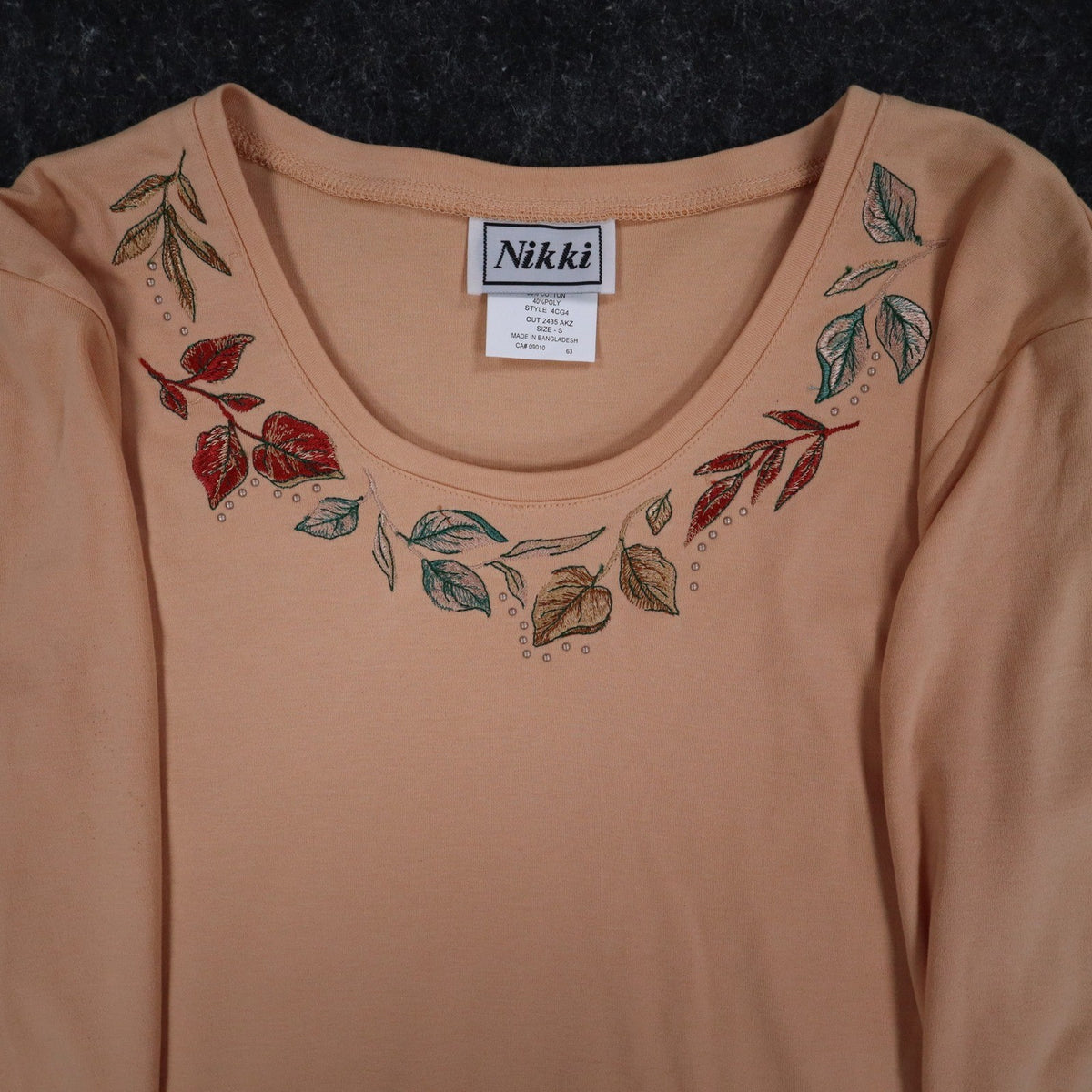 Nikki 3/4 Sleeve Top Womens Small Sandy Peach Embroidered Leaf Rhinestone NWT - take2supply