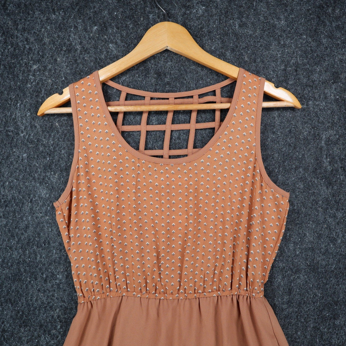 Blu Pepper Sleeveless Dress Small Rust Orange Lattice Cage Back Geometric Print - take2supply
