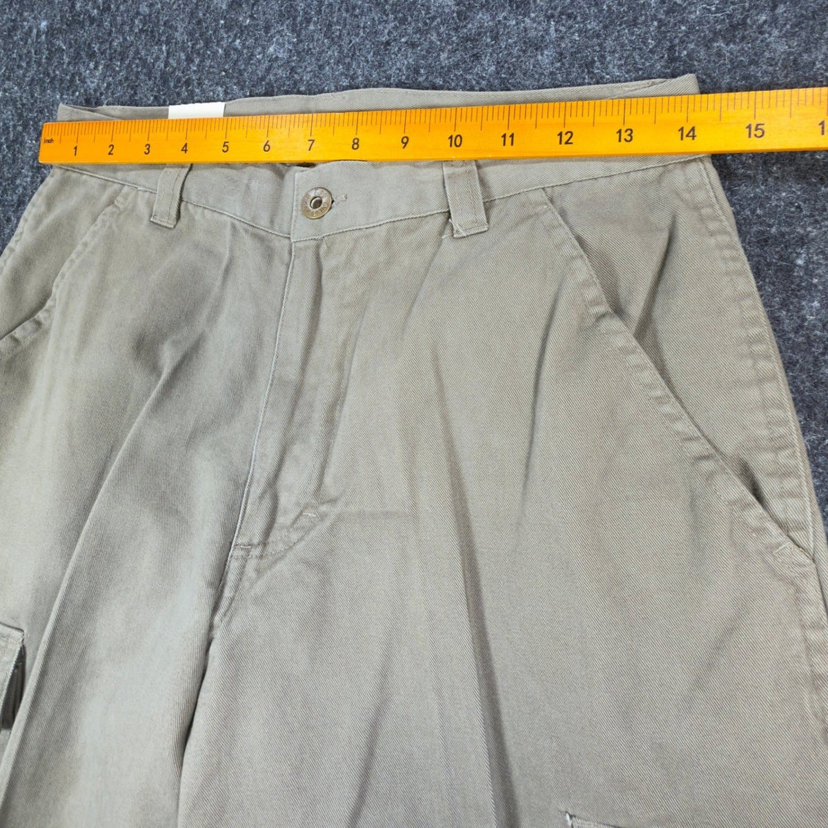Lee Dungarees Cargo Shorts Mens 29 Khaki Cotton Relaxed Deadstock 219-2437 - take2supply