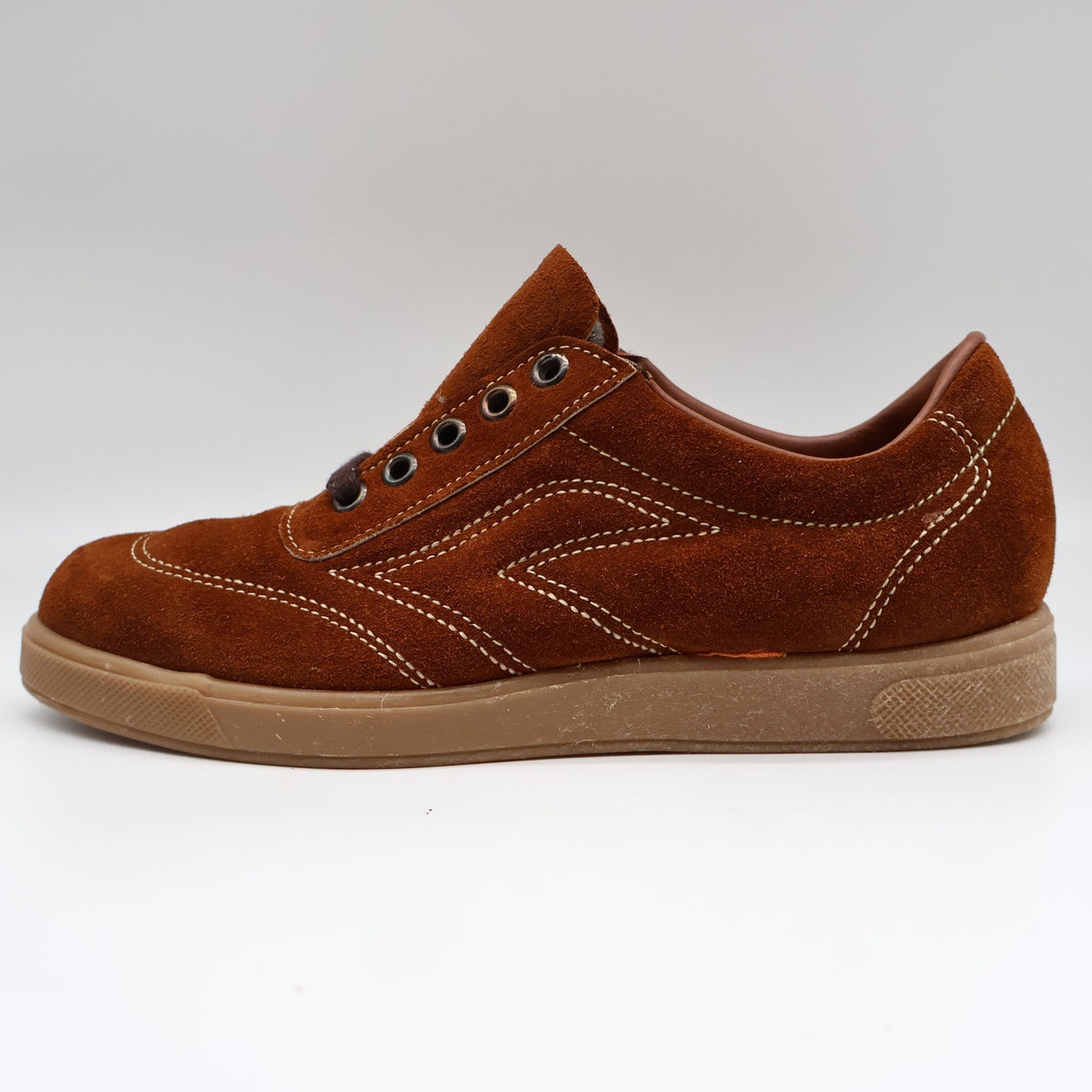 Walker Oxford Sneakers 5.5 D Vintage Brown Suede Gum Sole Deadstock Retro - take2supply