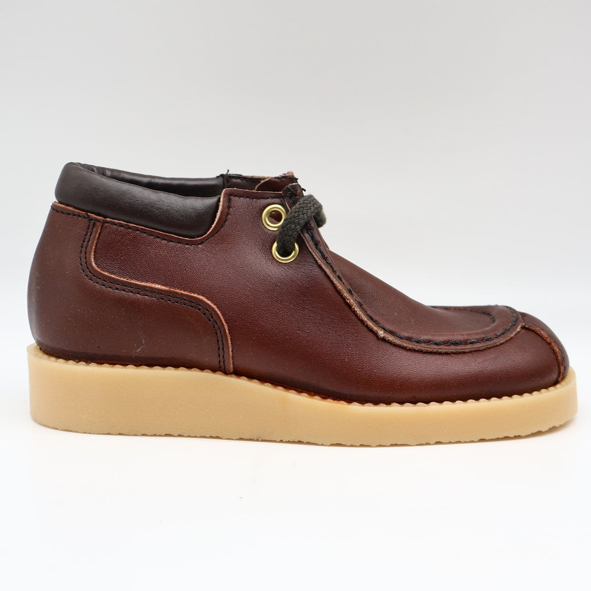 Walker Brand Wallabee Boots Youth 12.5D Vintage Brown Leather Crepe Sole USA - take2supply