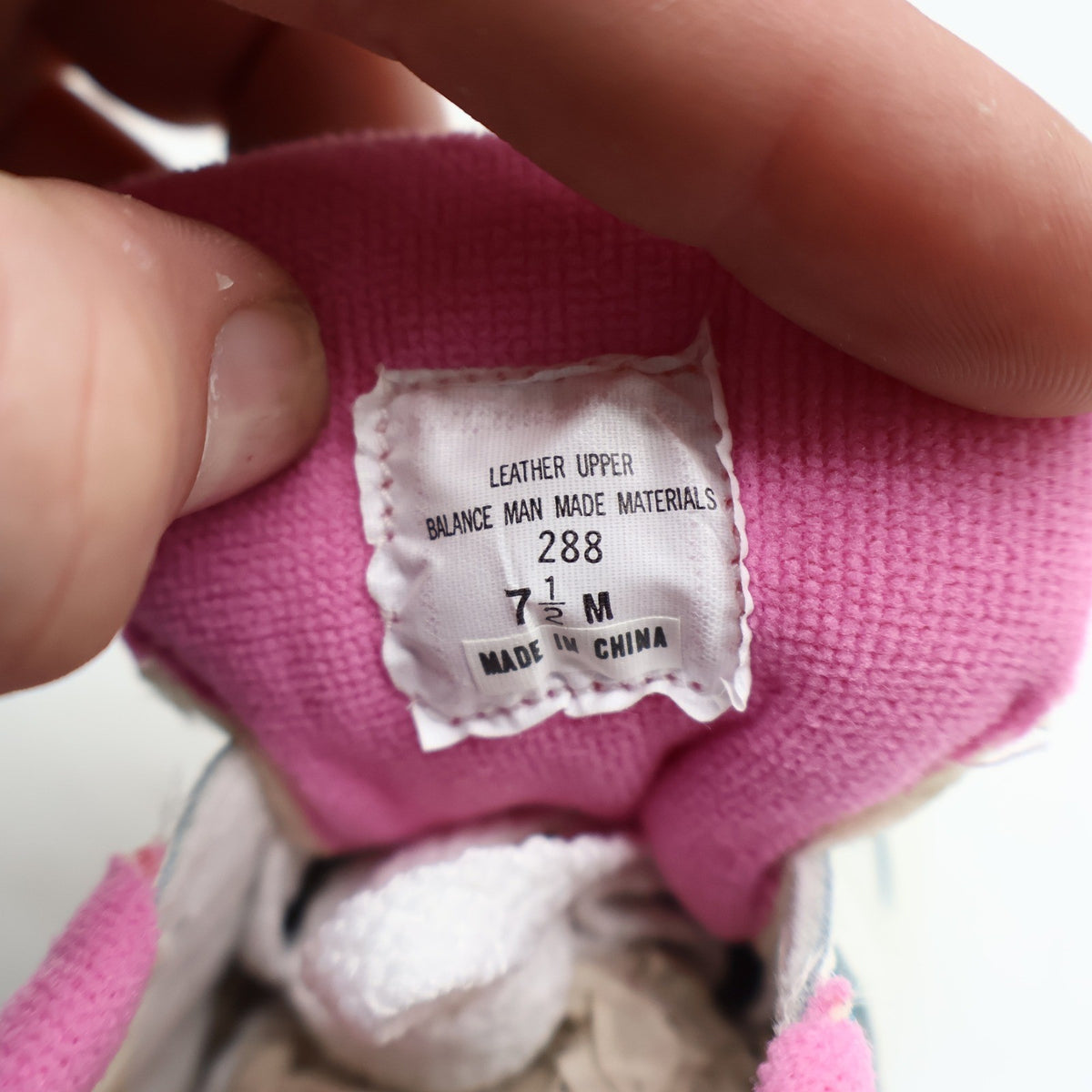 Willits Wind Sneakers Toddler 7.5 M Vintage 90s White Pink Butterfly Leather 288 - take2supply