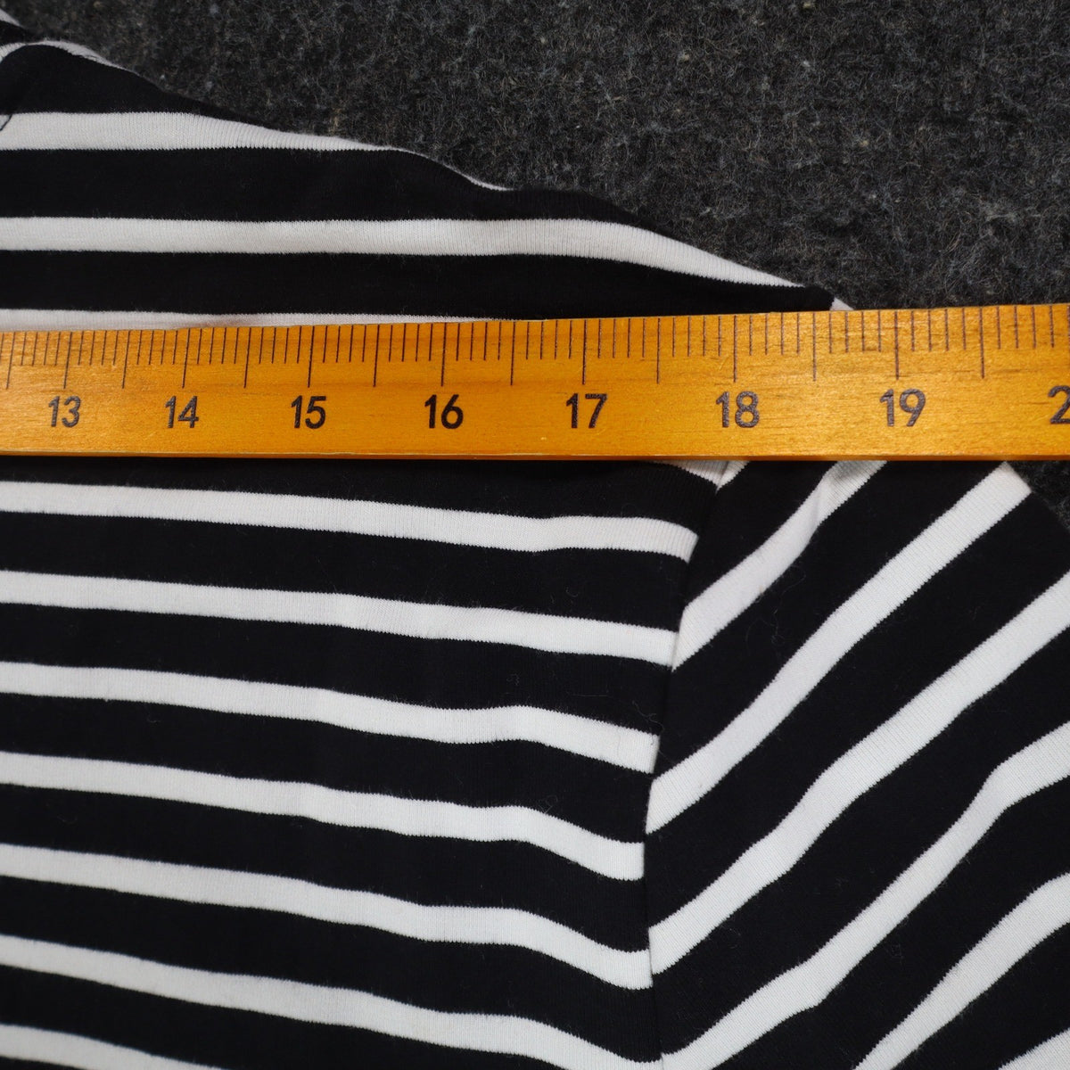 Links Womens L Black White Striped Full Zip Knit Jacket Stretch NWT - take2supply