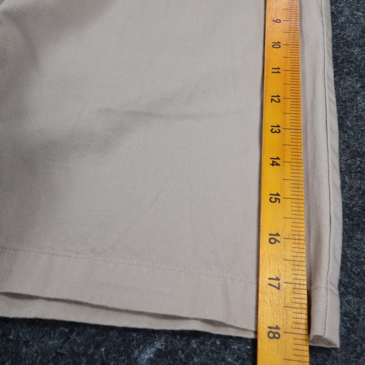 Company Collection Shorts Womens 8 Vintage 90s Khaki Cotton Twill Drawstring - take2supply