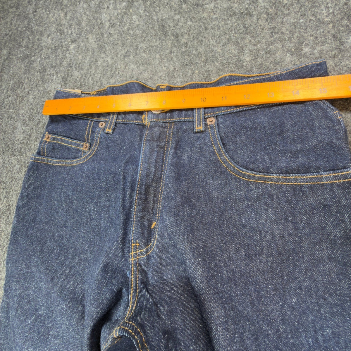 Levi's 2000s 565 Wide Leg Jeans Boys 30x32 Dark Indigo Deadstock NWT Vintage - take2supply