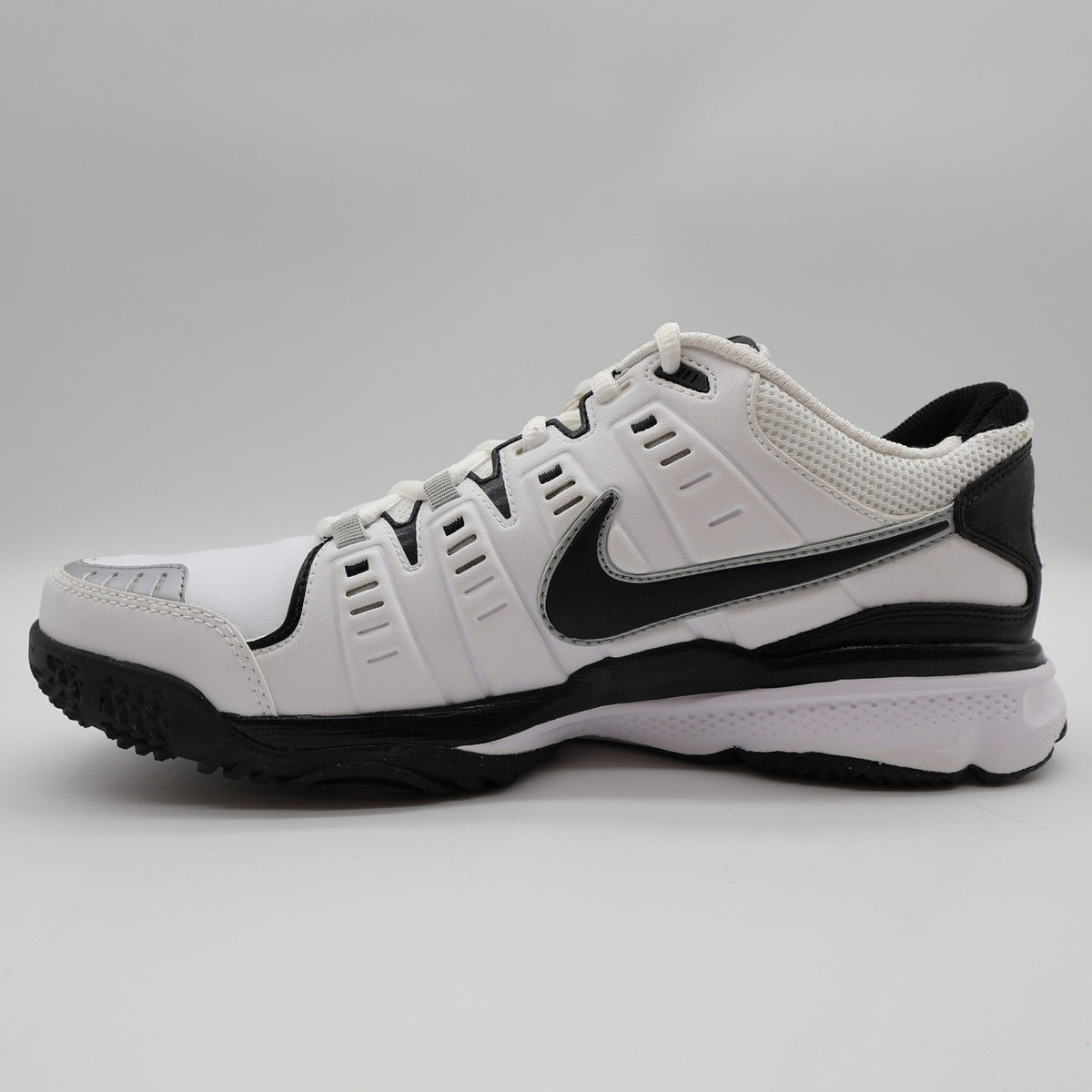 Nike Air Edge TR 09 SL Mens Size 9 Vintage 2009 White Black Training Shoes New - take2supply