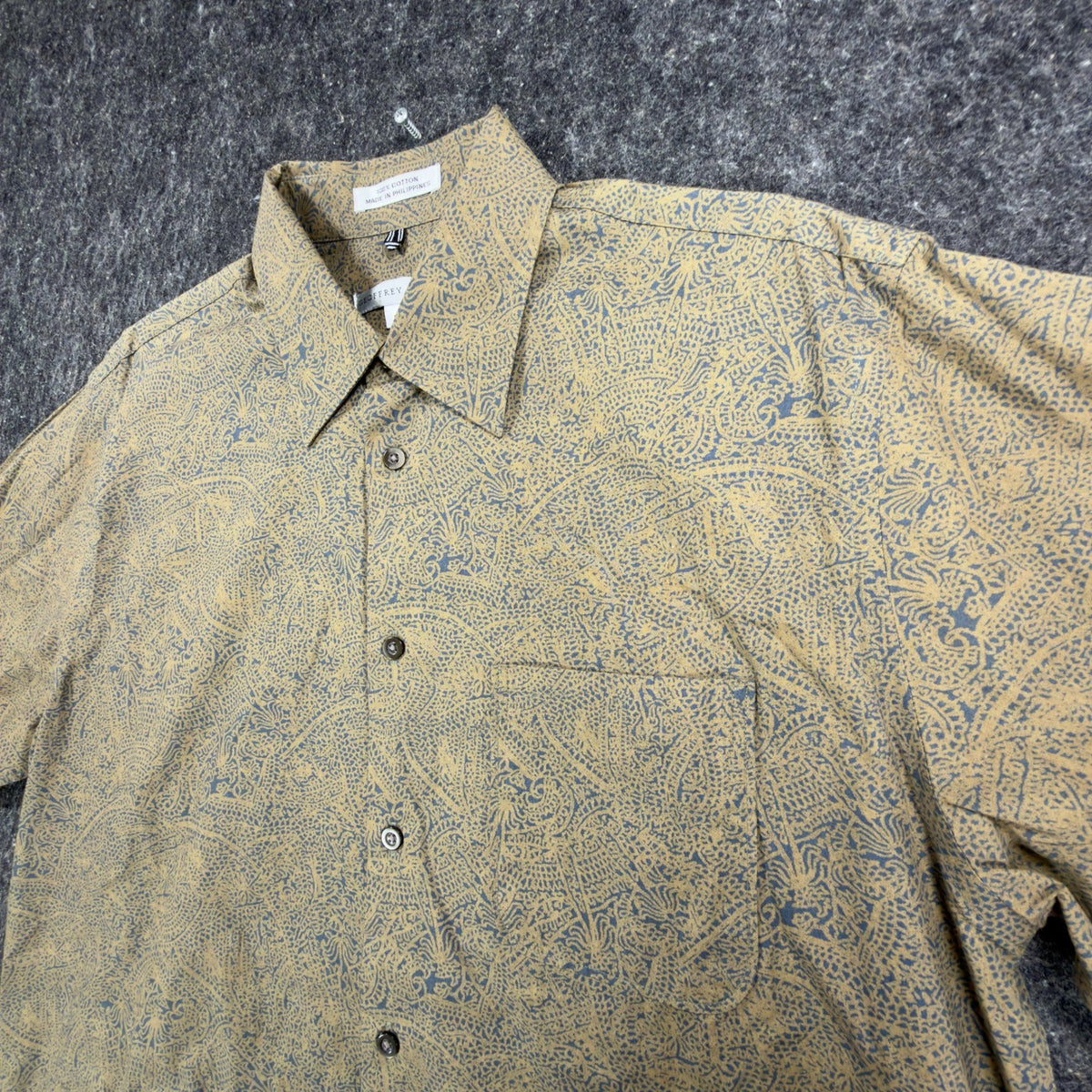 Geoffrey Beene Modern Paisley Button Up Mens Medium Tan Cotton NWT - take2supply