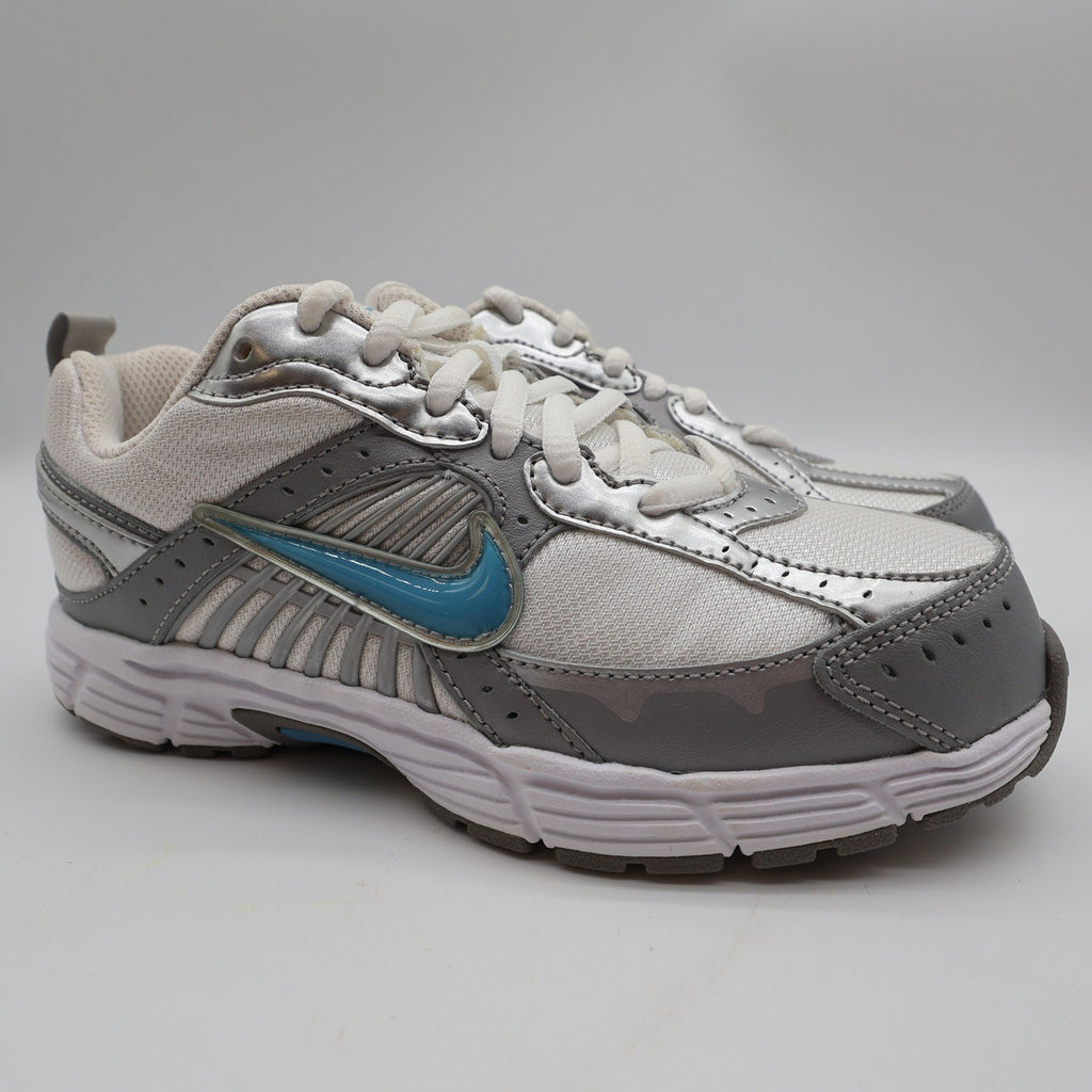 Nike Dart 7 GS/PS Kids 2.5Y Running Shoes 2009 Silver Scuba Blue 354820-142 NEW - take2supply