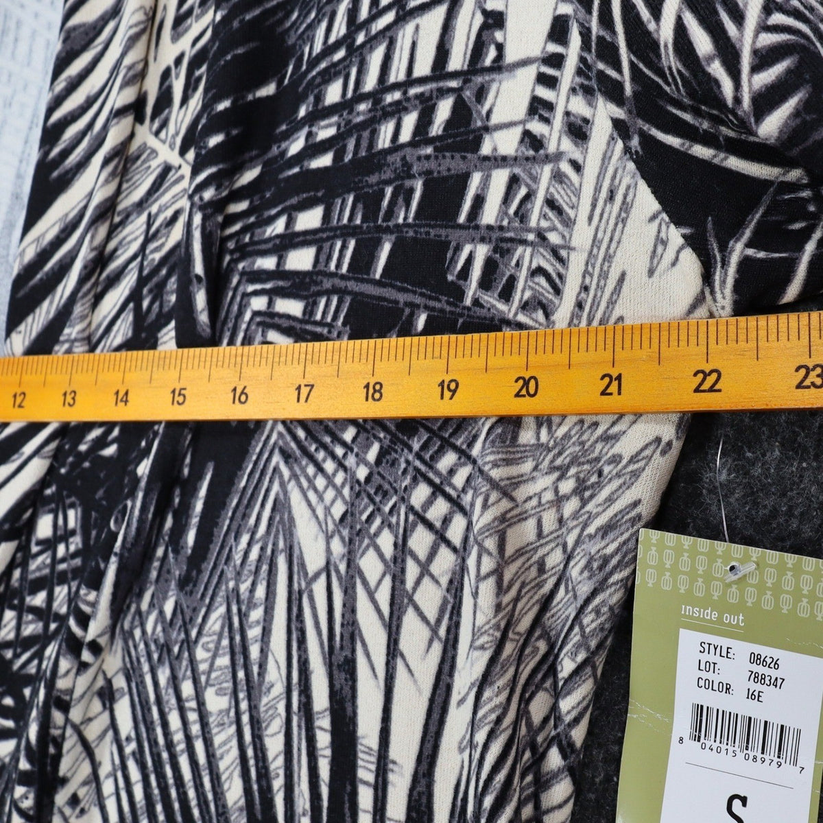 Erin London Cardigan Small Black Cream Palm Leaf Ruched Sleeve Open Front NWT - take2supply
