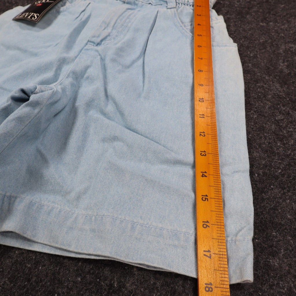 Levi's 917 Shorts Womens 12 Vintage 90s Light Wash Denim Made in USA Deadstock - take2supply