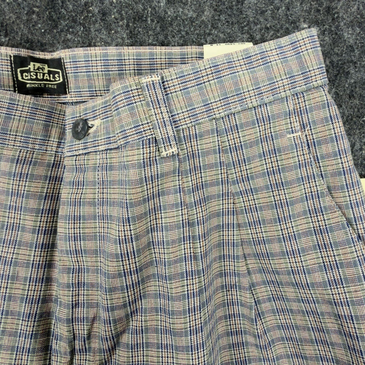Vintage Lee Casuals Pleated Shorts Womens 14 Medium Plaid Cotton NWT 90s - take2supply