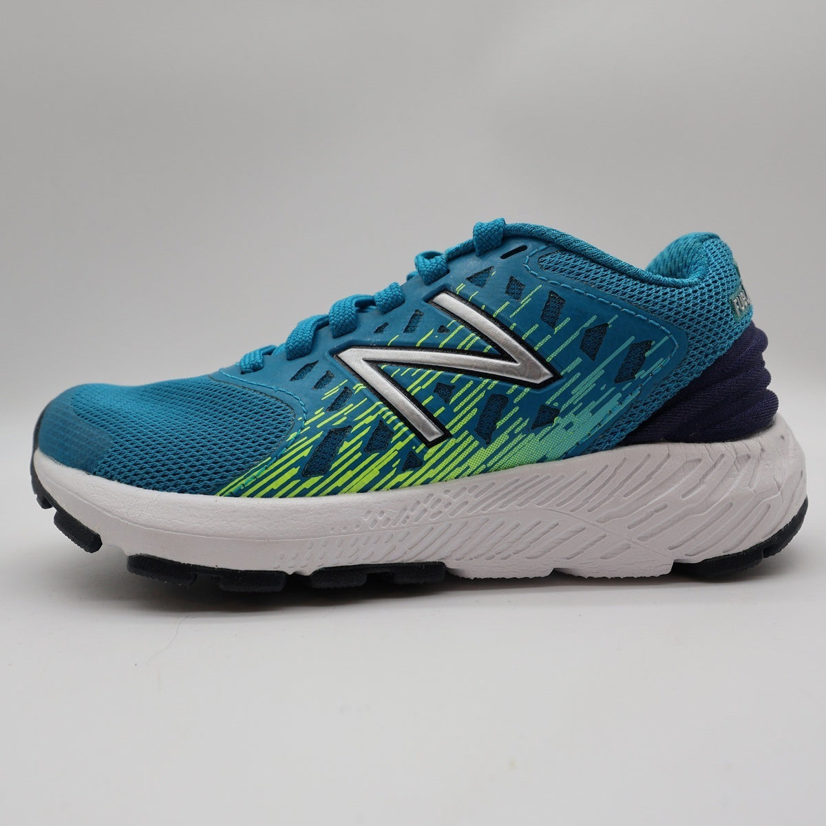 New Balance FuelCore Urge Kids 10.5 Blue Green Running Shoes YPURGOH Sneaker - take2supply