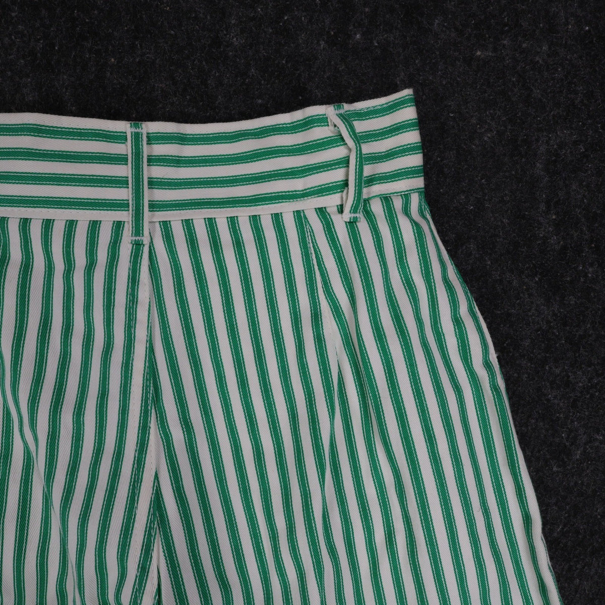Hang Ten Shorts Womens 3/4 Vintage 80s Green White Striped Cotton High Waist NWT - take2supply