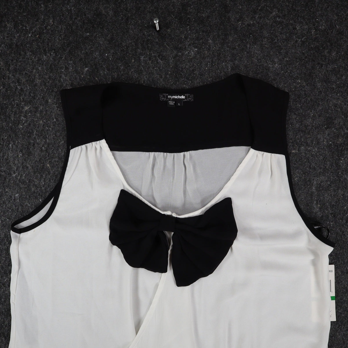 mymichelle Sleeveless Blouse Large White Black Bow Chiffon Faux Wrap Top - take2supply
