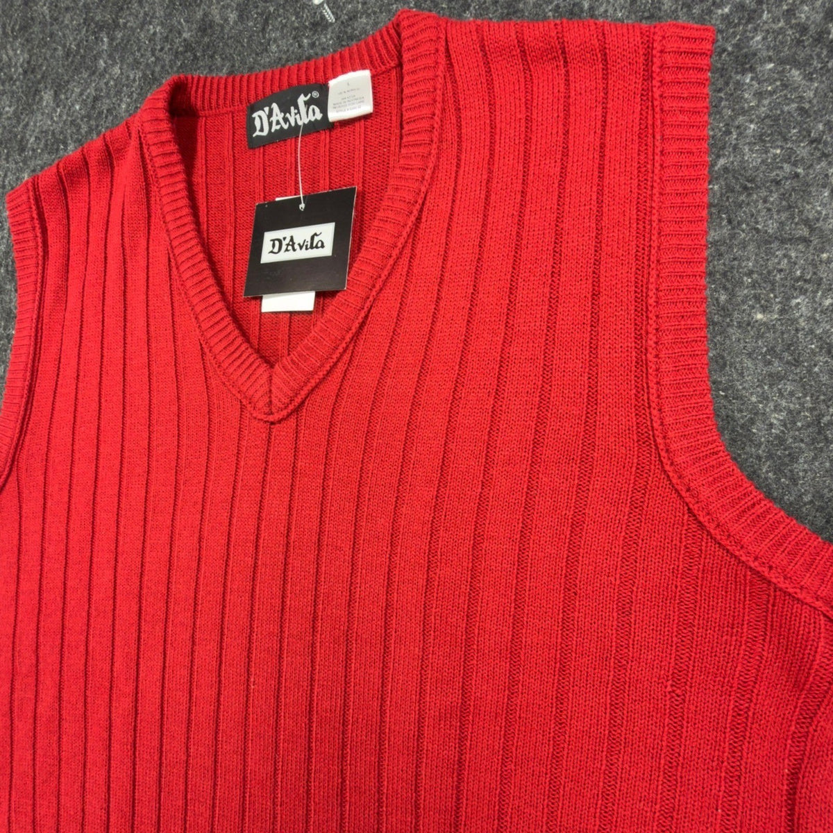 D'Avila Vintage 90s Sweater Vest Mens Large Red Acrylic V-Neck NWT - take2supply