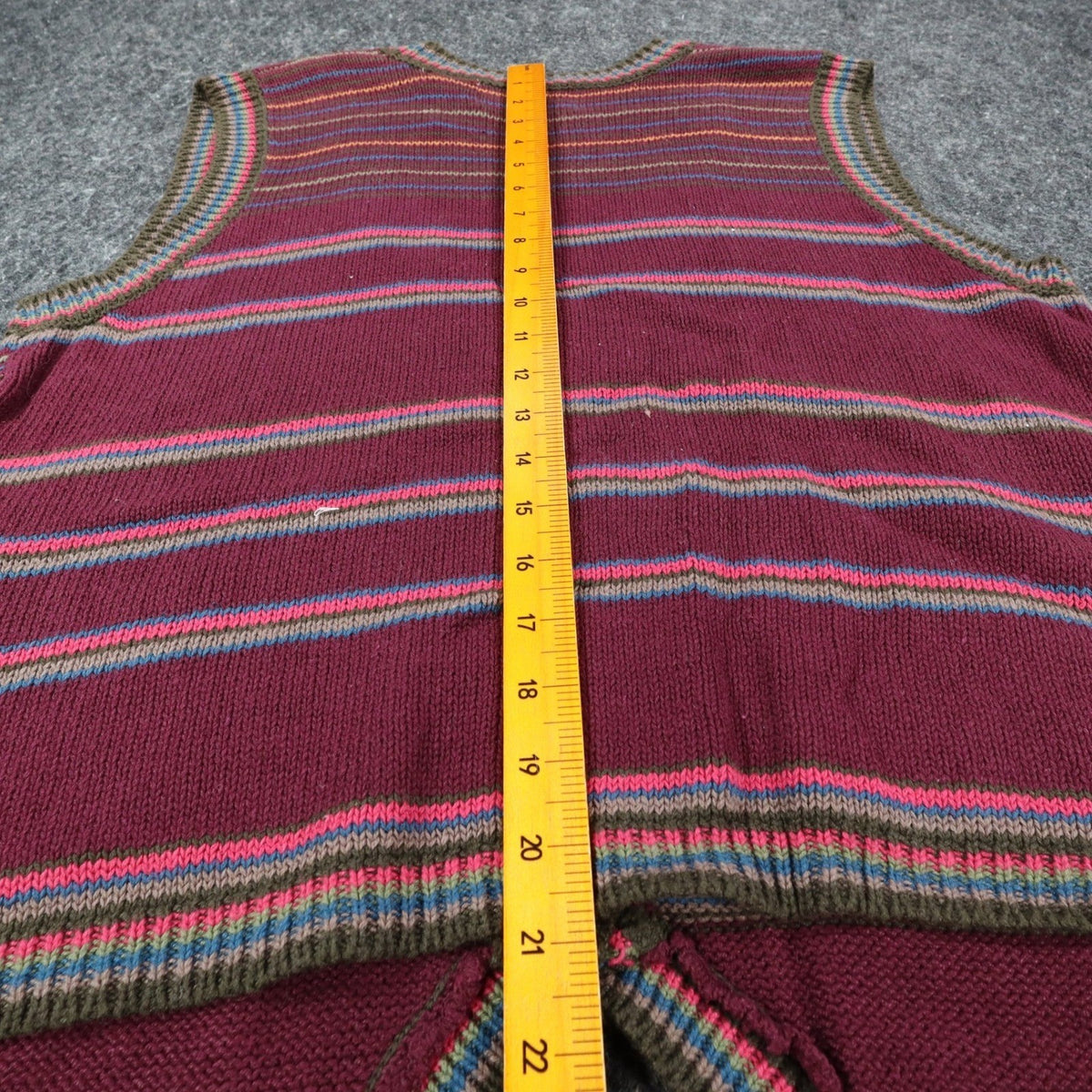 Donnkenny Sweater Vest Womens M Vintage 90s Burgundy Beaded Fair Isle Cotton - take2supply