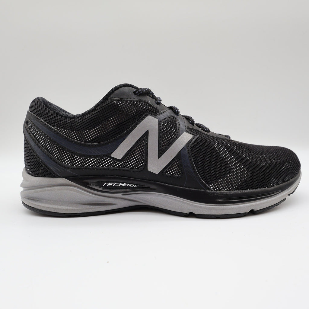 New Balance 580v5 Men's Running Shoes 8.5 Black Mesh TechRide Sneakers - take2supply