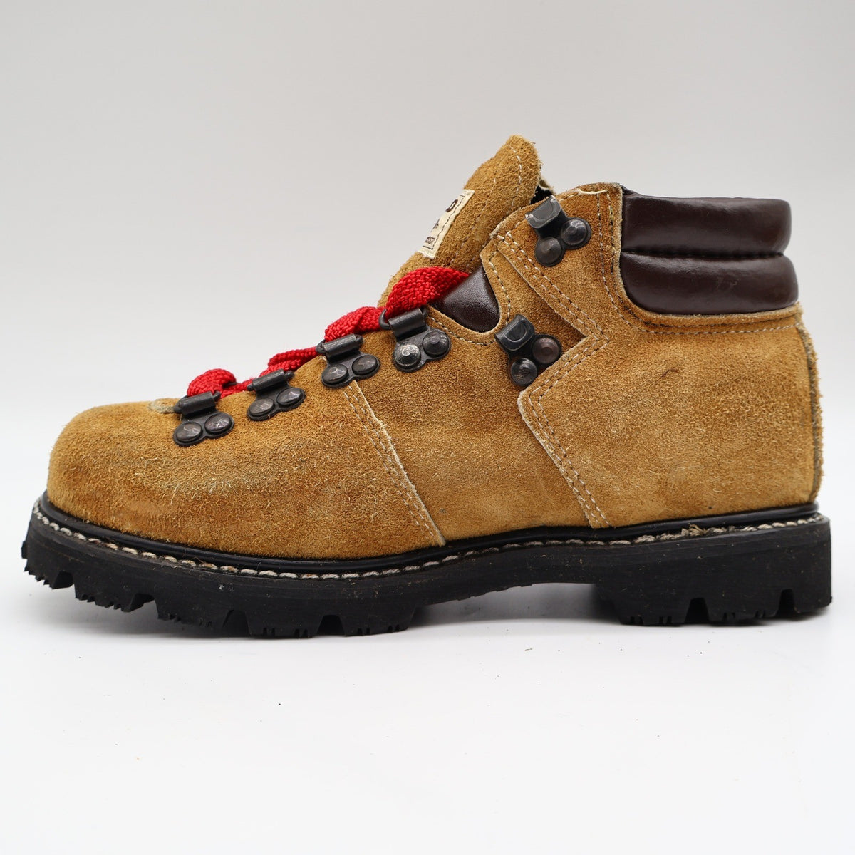 Lasco Mountain Climber Boots Size 4.5 Vintage Tan Suede Red Laces Deadstock - take2supply