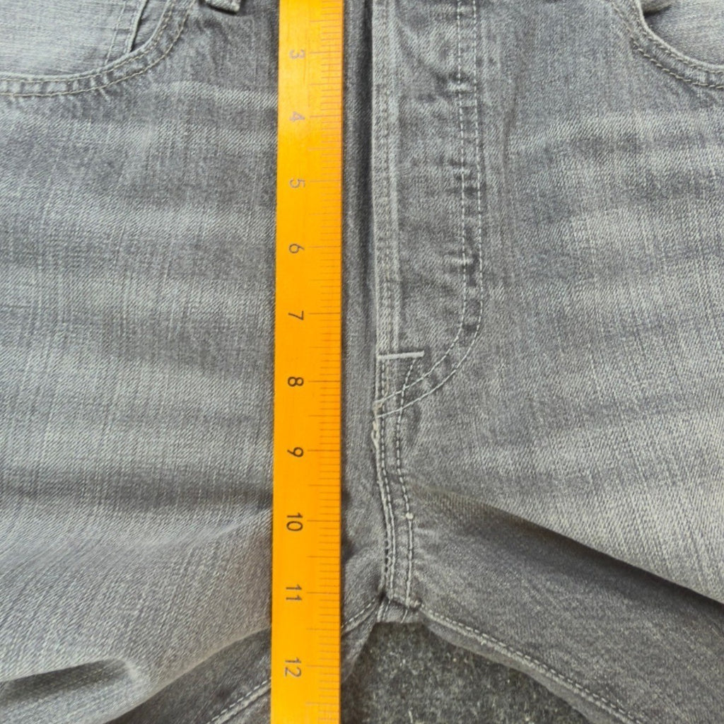 Levi's 501 Original Fit Jeans Mens 32x36 Gray Denim Straight Leg NWT C109 - take2supply