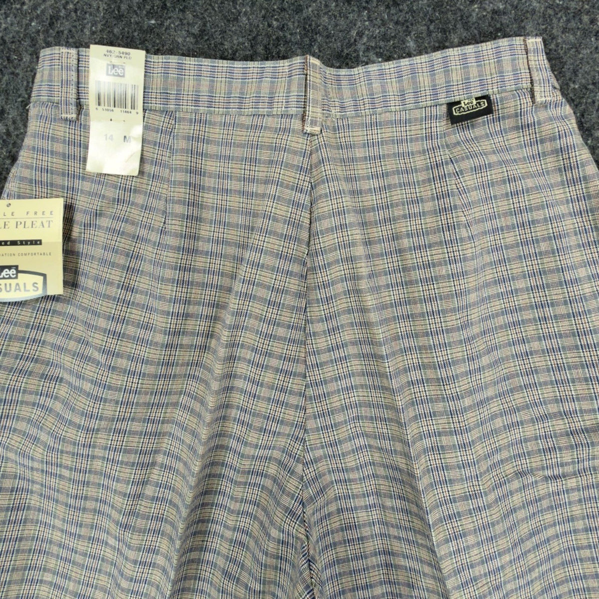 Vintage Lee Casuals Pleated Shorts Womens 14 Medium Plaid Cotton NWT 90s - take2supply