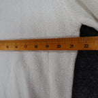 Carolyn Taylor Essentials Women Large White V-Neck Scallop Trim Knit Sweater NWT - take2supply