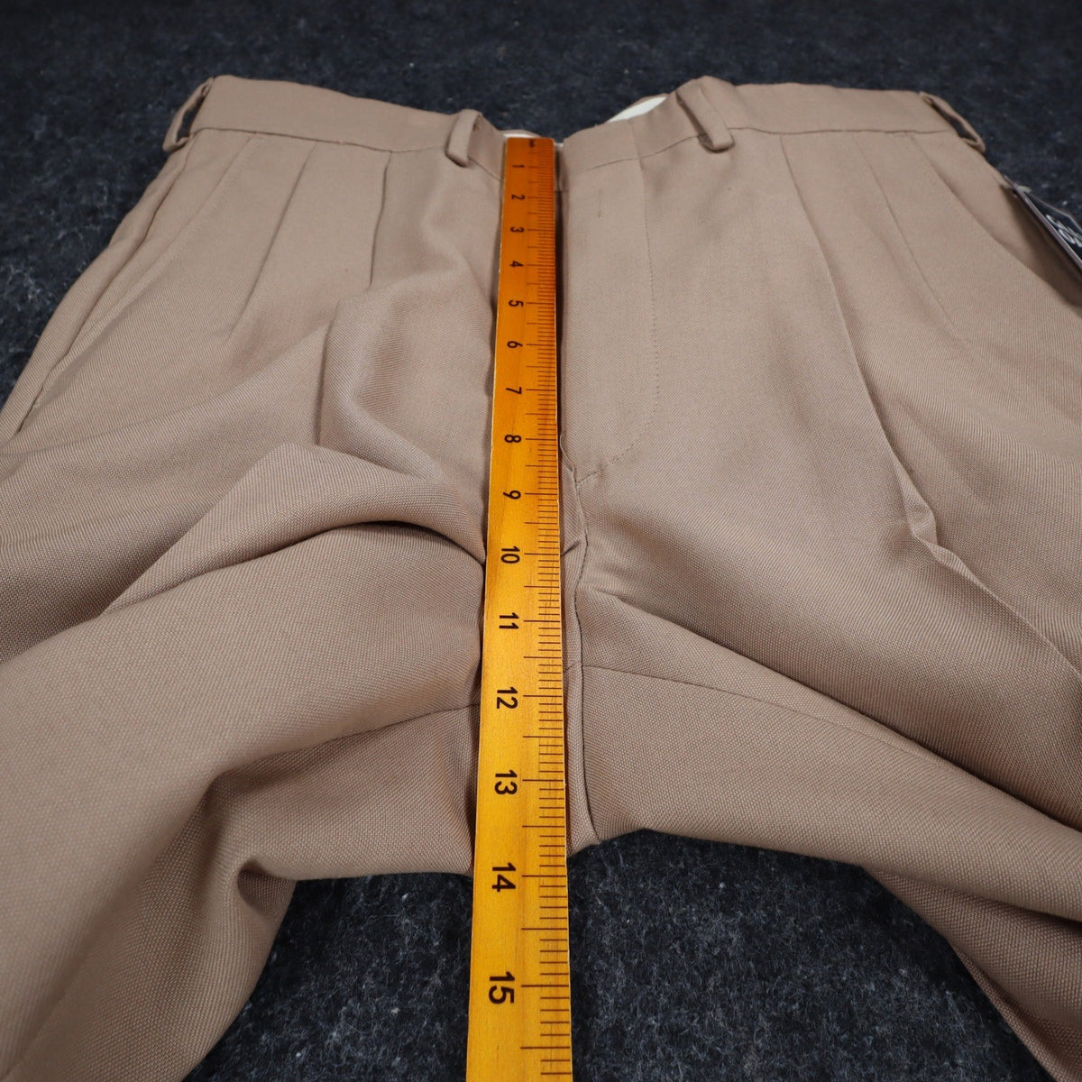 Glen Oaks Pleated Trousers Mens 33x30 Vintage 90s Tan Wool Blend Deadstock USA - take2supply