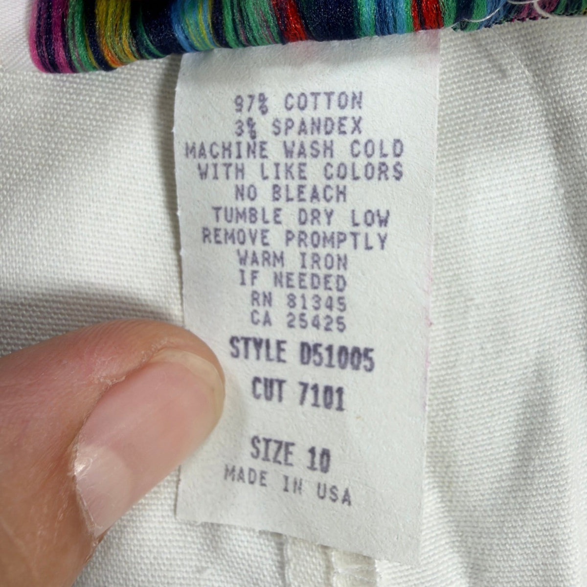 ON THE VERGE Vintage 90s Pleated Shorts Women 10 White Cotton Blend NWT USA - take2supply