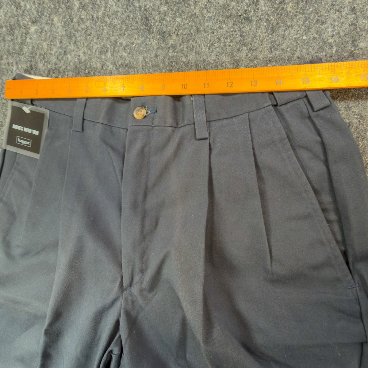 Haggar Pants Mens 33x30 Navy Blue Cotton Pleated Black Label Vintage Y2K NWT - take2supply
