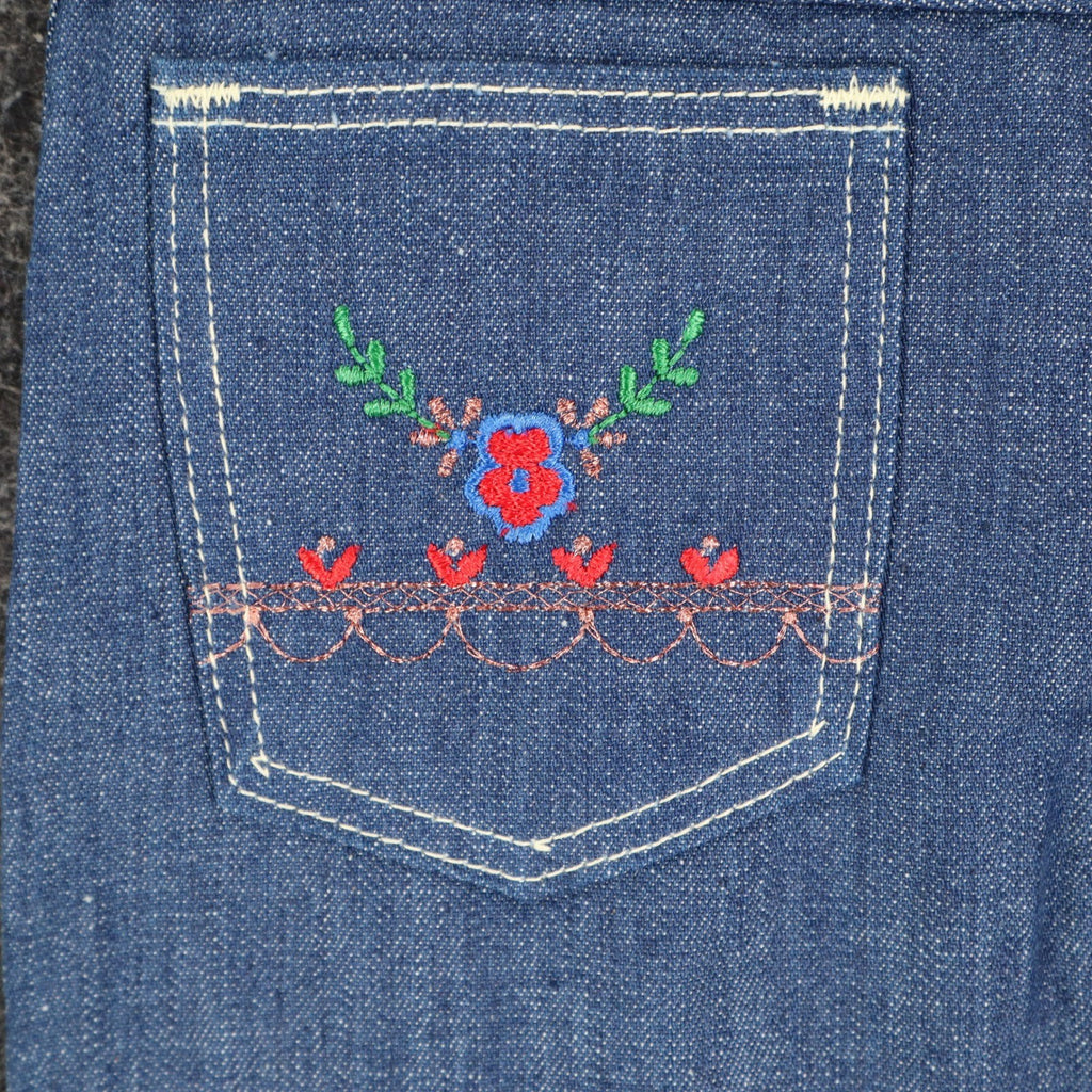 Young Maverick Vintage Girls 8 Slim Floral Embroidered Jeans NWT - take2supply