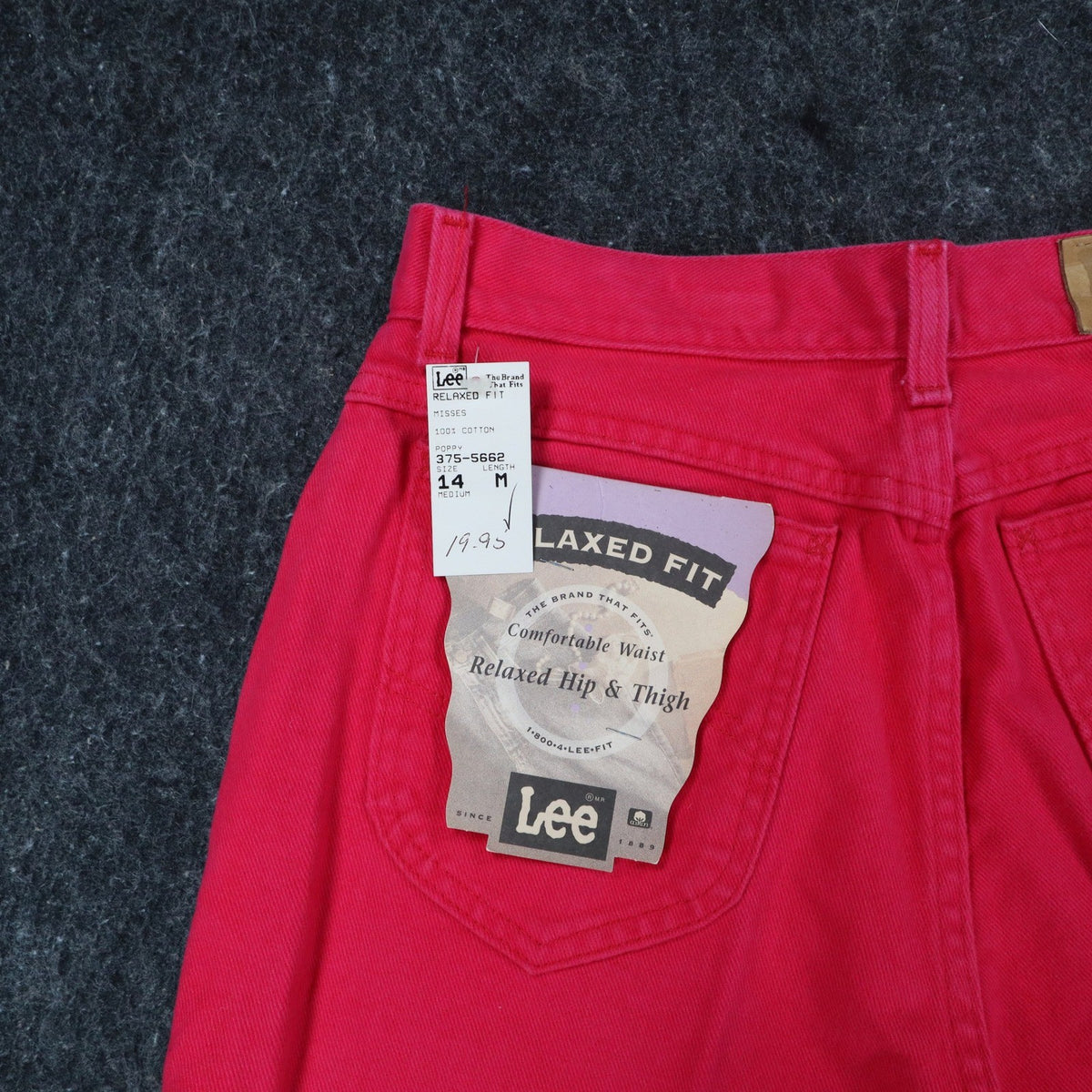 Lee Relaxed Fit Shorts Womens 14 M Vintage 90s Poppy Red Cotton Made in USA NWT - take2supply