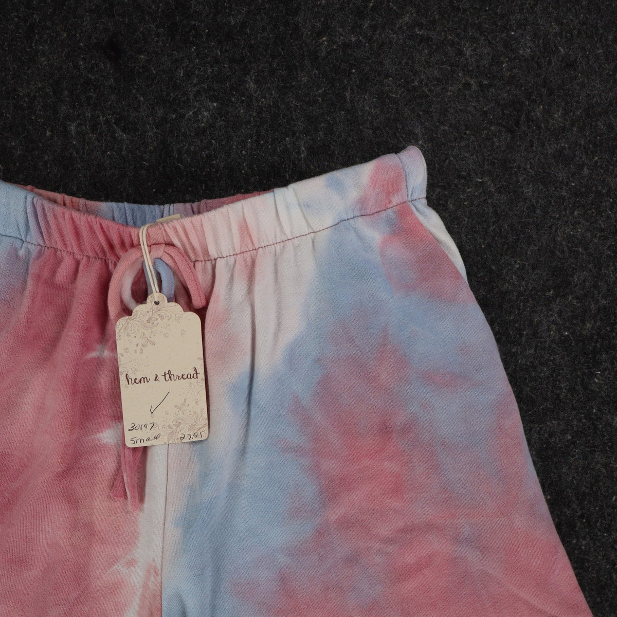 Hem & Thread Shorts Womens Small Pink Blue Tie Dye Elastic Waist Lounge 30197 - take2supply
