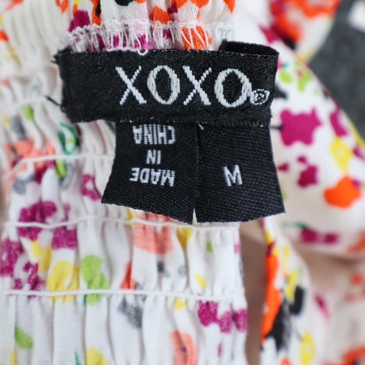 XOXO Halter Top Womens Medium Y2K White Floral Cotton Pleated Smocked NWT - take2supply