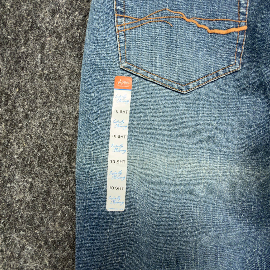 Wrangler Aura Jeans 10 SHT Blue Denim Instantly Slimming Straight Leg NWT - take2supply