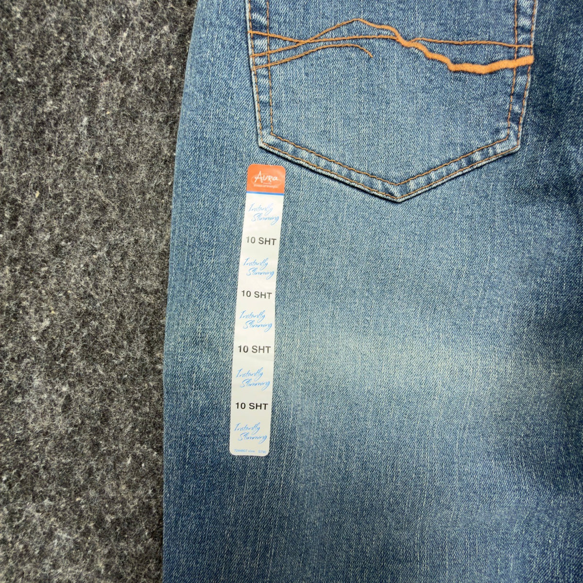 Wrangler Aura Jeans 10 SHT Blue Denim Instantly Slimming Straight Leg NWT - take2supply