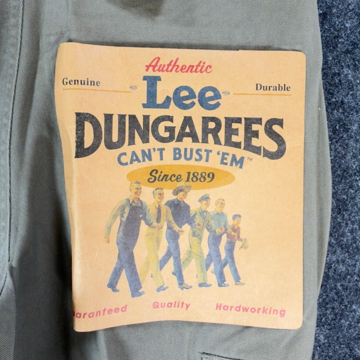 Lee Dungarees Cargo Shorts Mens 29 Khaki Cotton Relaxed Deadstock 219-2437 - take2supply