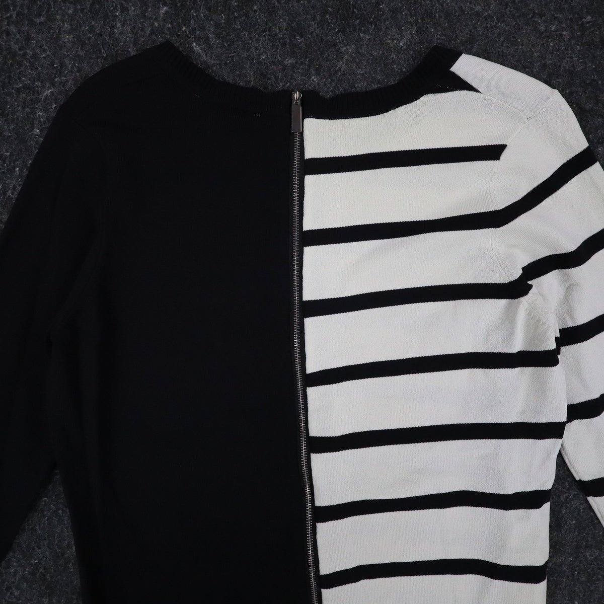 Lana Lee Sweater Womens M/L Black White Striped Colorblock Back Zip Knit Top - take2supply