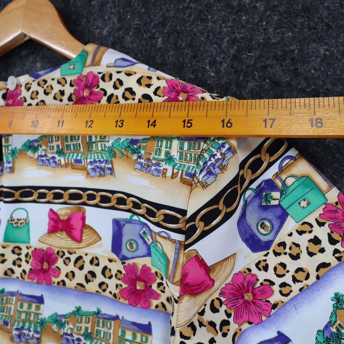 Jordan Top Womens Small Vintage 90s Novelty Print Leopard Chain Link SS NWT - take2supply