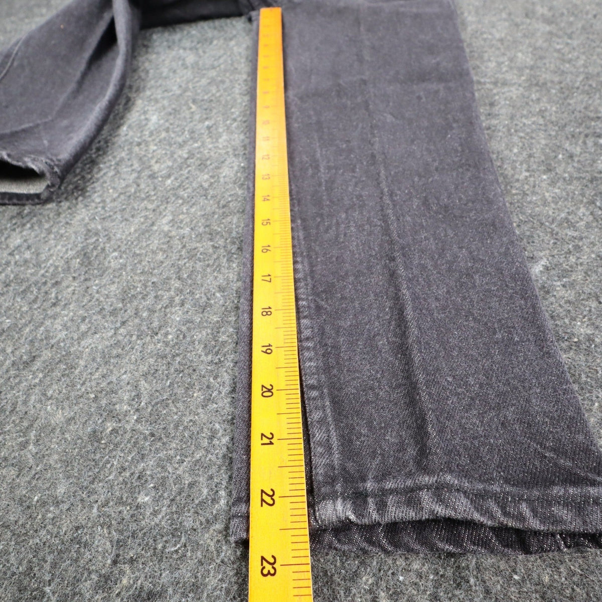 Levi's Tapered Leg Jeans Womens 9 Vintage 90s Black Striped Reverse Silhouette - take2supply