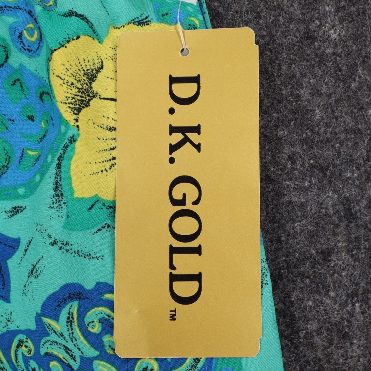 D.K. GOLD Shorts Small Vintage 90s Blue Green Floral Tropical Made in USA C985 - take2supply