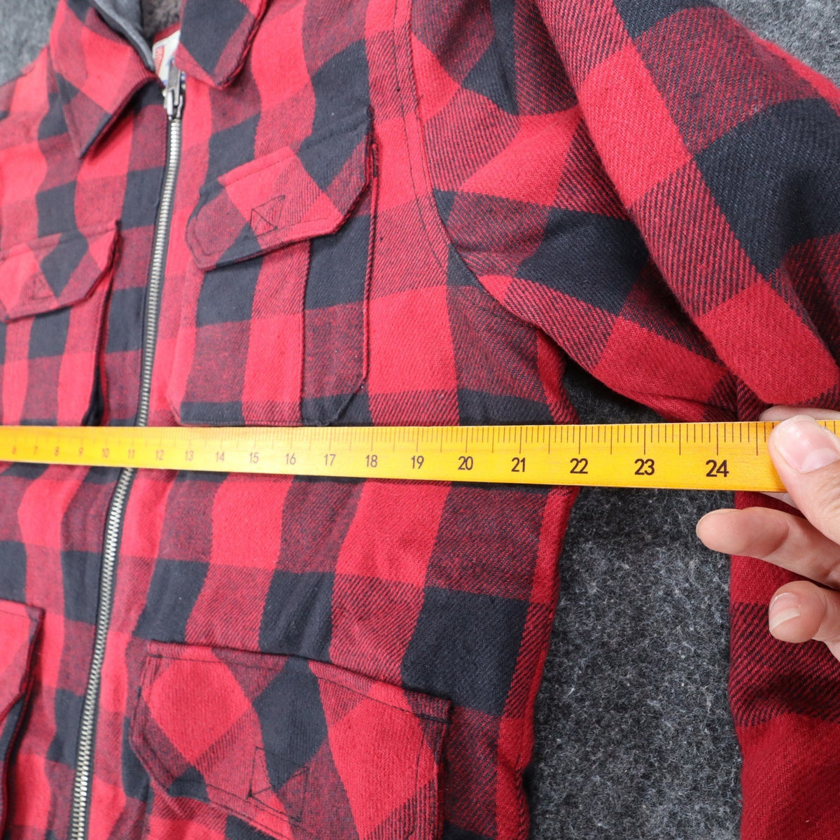 Dickies Rancher Jacket Mens Medium Red Black Buffalo Plaid Detachable Hood NWT - take2supply