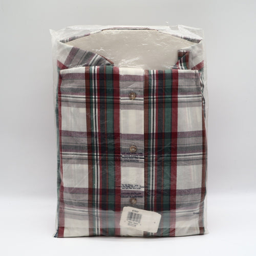 417 Van Heusen Shirt Mens Medium Plaid Button Down Cotton Blend New Packaged - take2supply