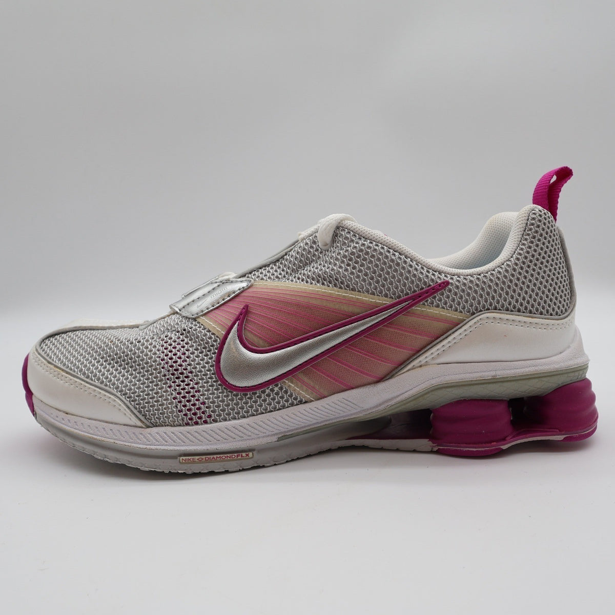 Nike Shox Zipsister+ II Womens 7 Running Shoes White Magenta Silver 366198-101 - take2supply