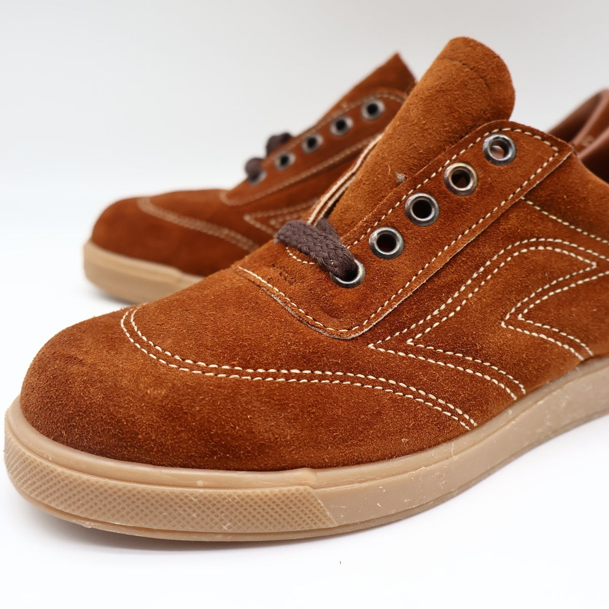 Walker Oxford Sneakers 5.5 D Vintage Brown Suede Gum Sole Deadstock Retro - take2supply