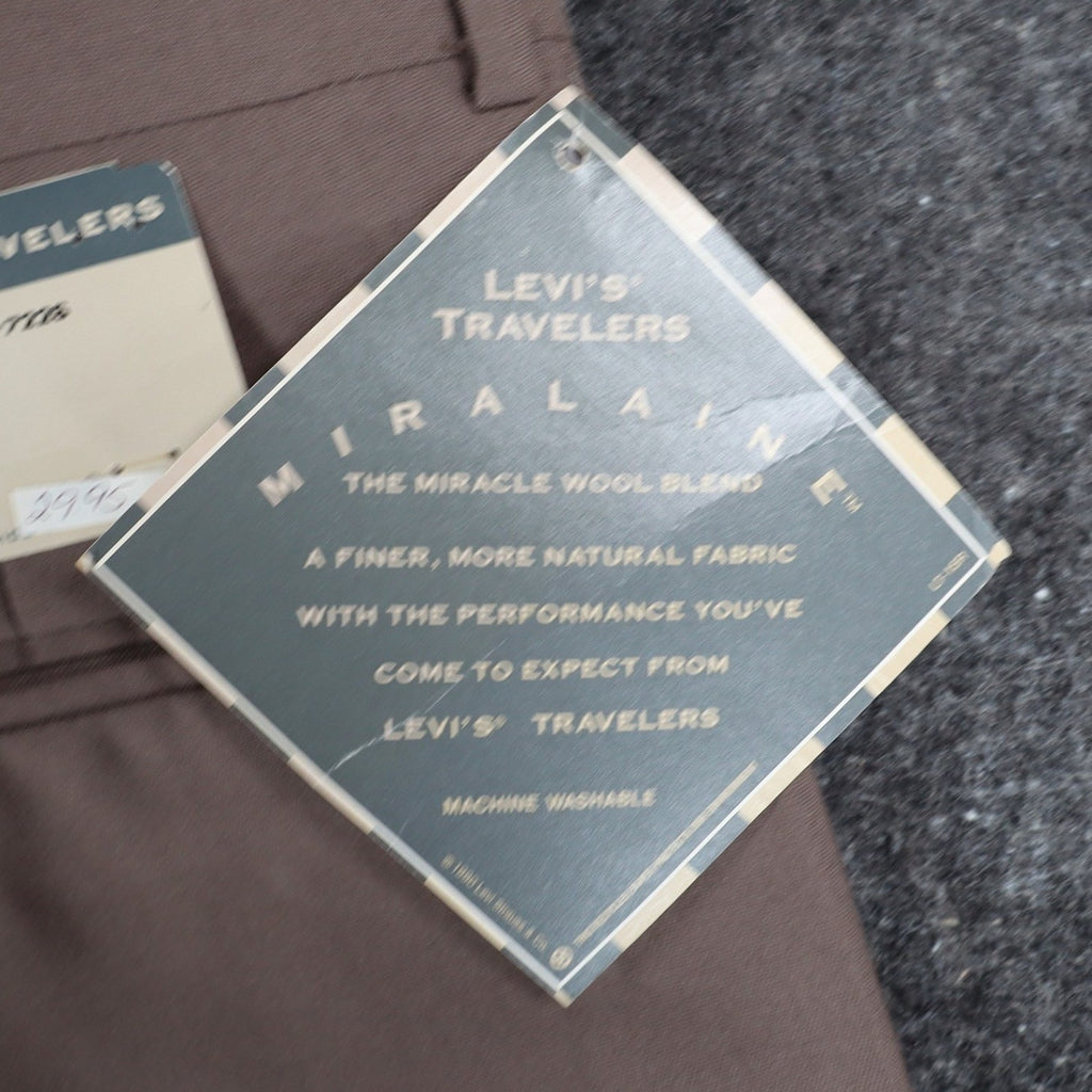 Levi's Travelers Dress Pants Mens 33x32 Vintage 90s Brown Wool Blend Pleated NWT - take2supply